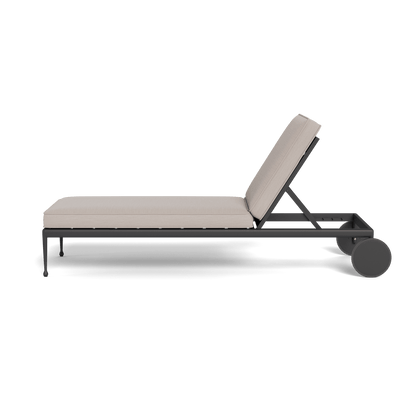 Andre Sun Lounge