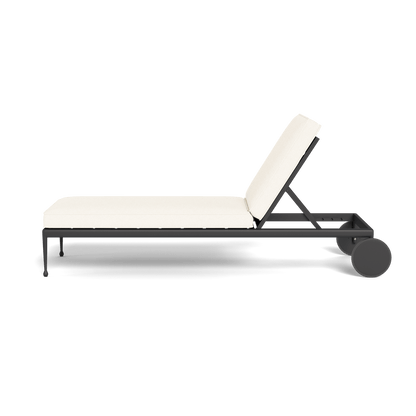 Andre Sun Lounge