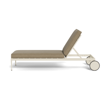 Andre Sun Lounge