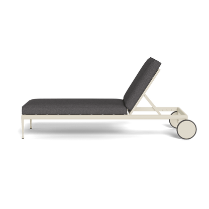 Andre Sun Lounge