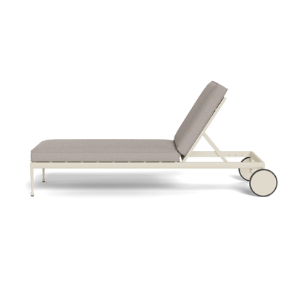 Andre Sun Lounge