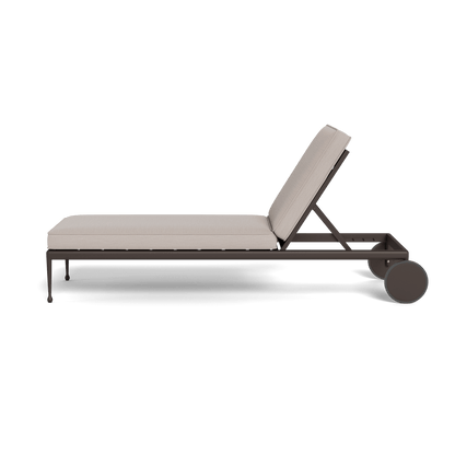 Andre Sun Lounge