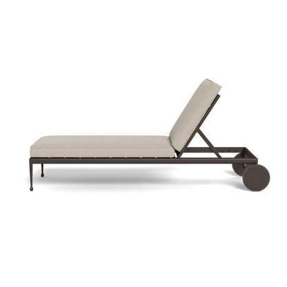 Andre Sun Lounge