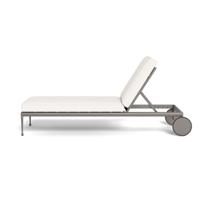 Andre Sun Lounge