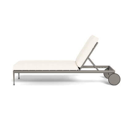 Andre Sun Lounge