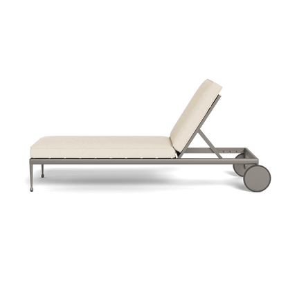 Andre Sun Lounge