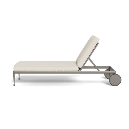 Andre Sun Lounge
