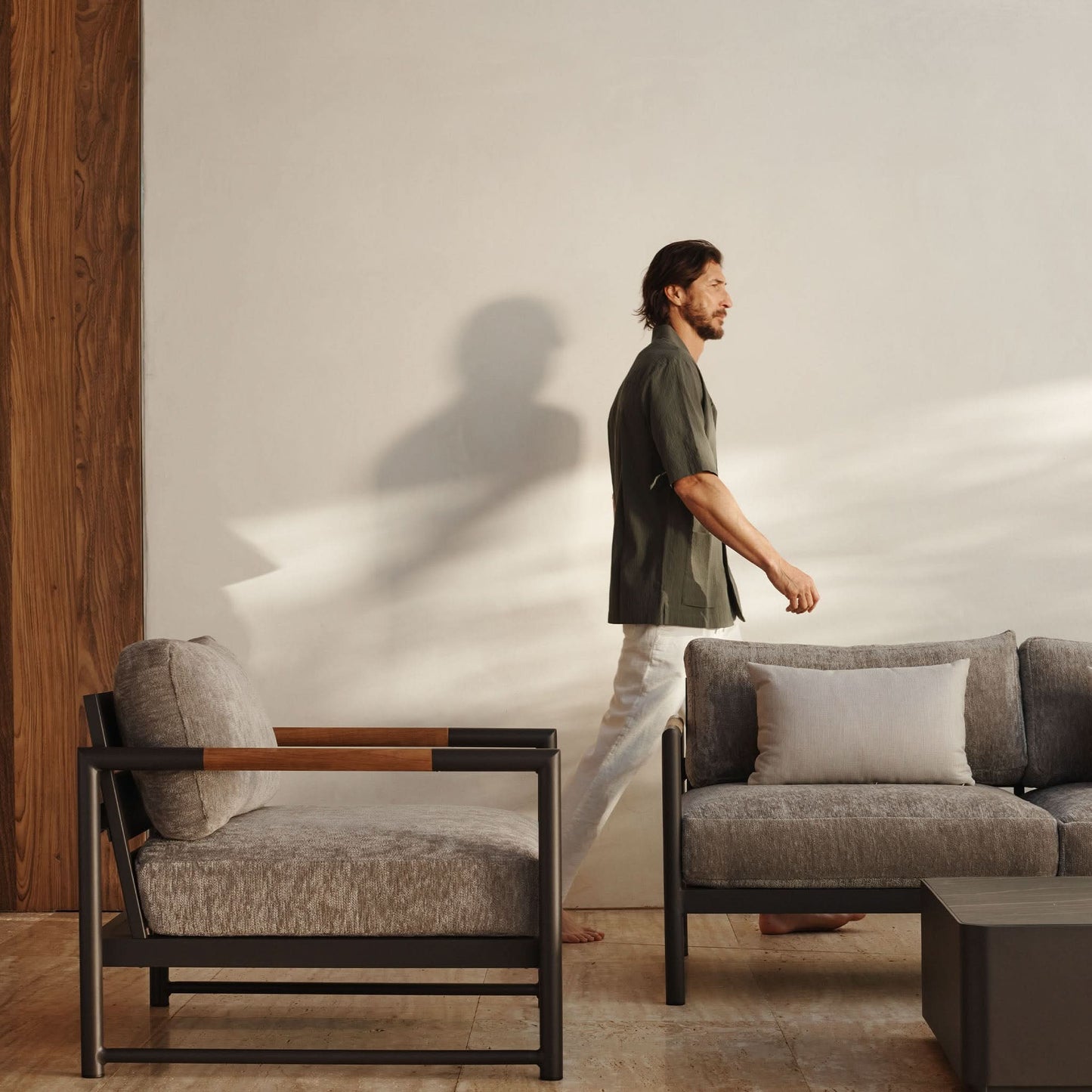 Breeze Xl Aluminum Lounge Chair