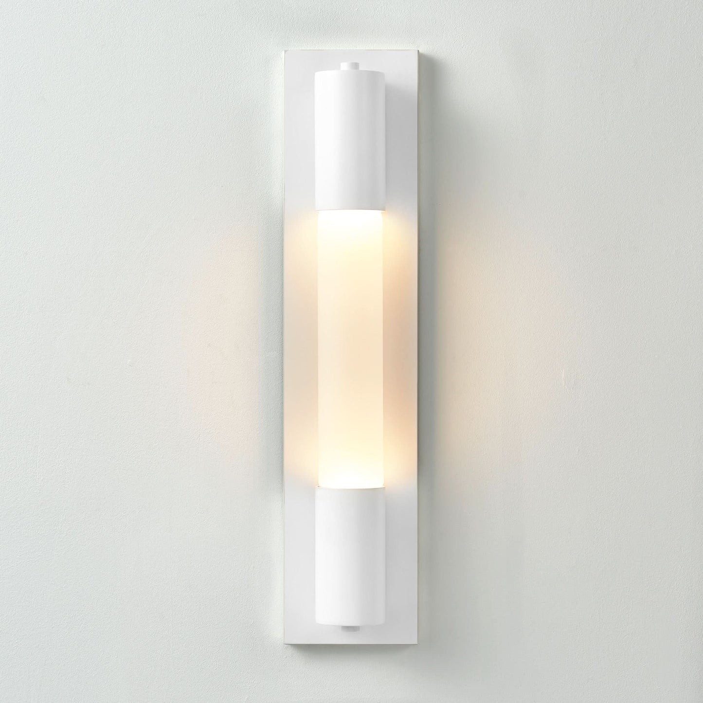 Breeze Xl Aluminum Outdoor Sconce