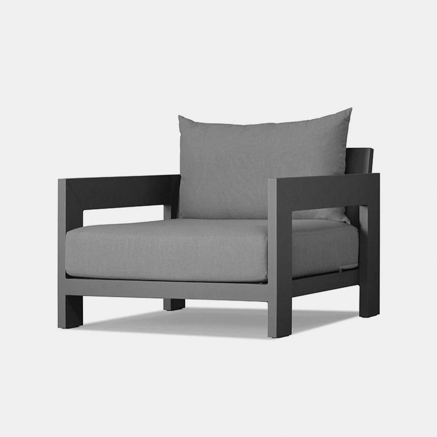 Hampton Lounge Chair