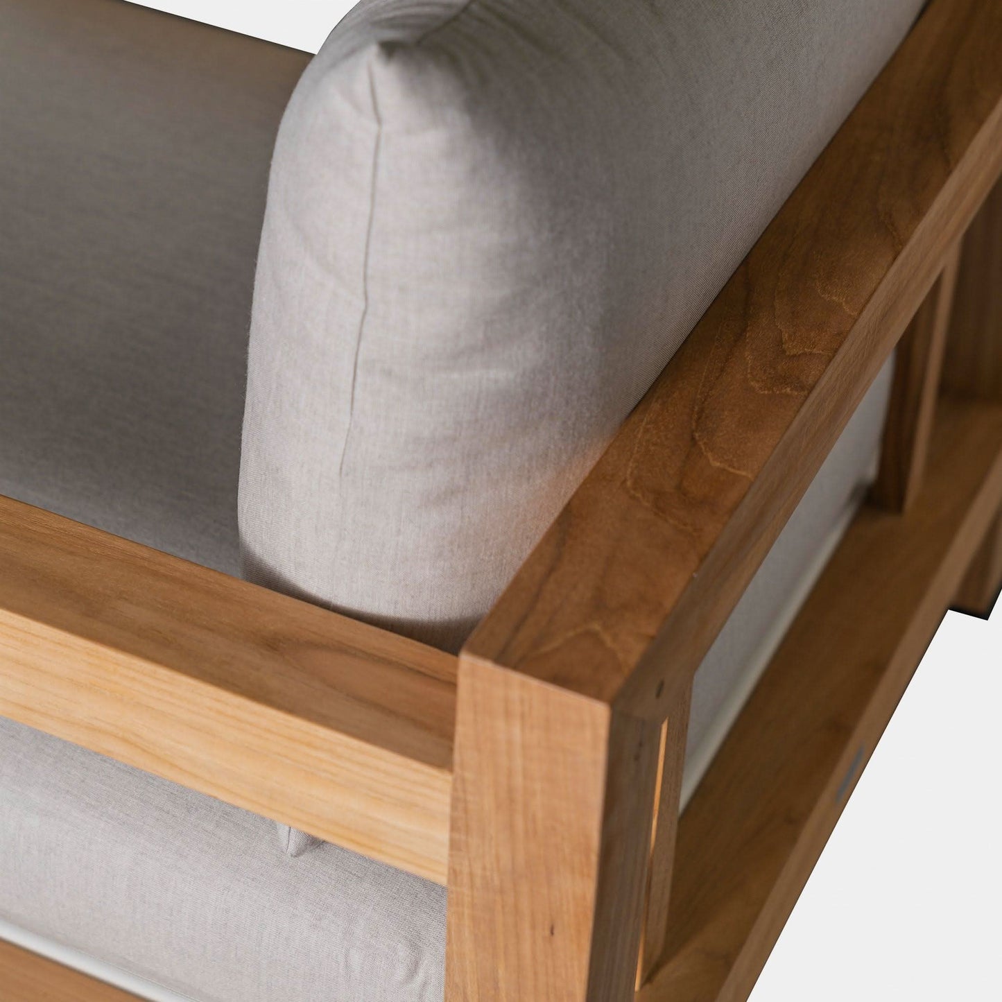 Pacific Teak Lounge Chair