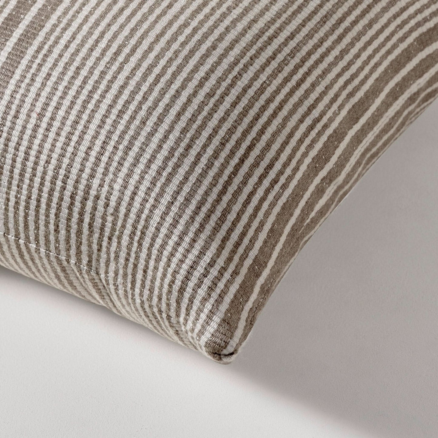 Throw Pillow - Bateau Cocoon